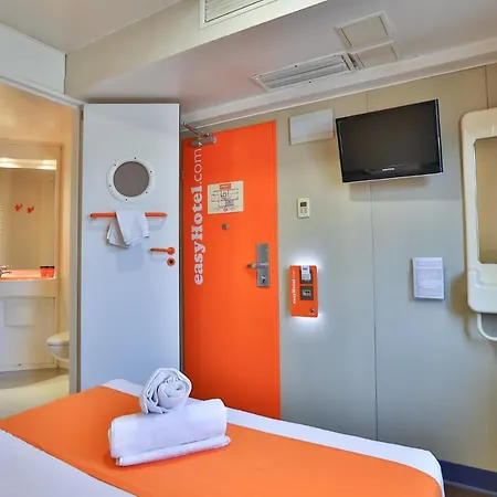 Easyhotel * Sofia